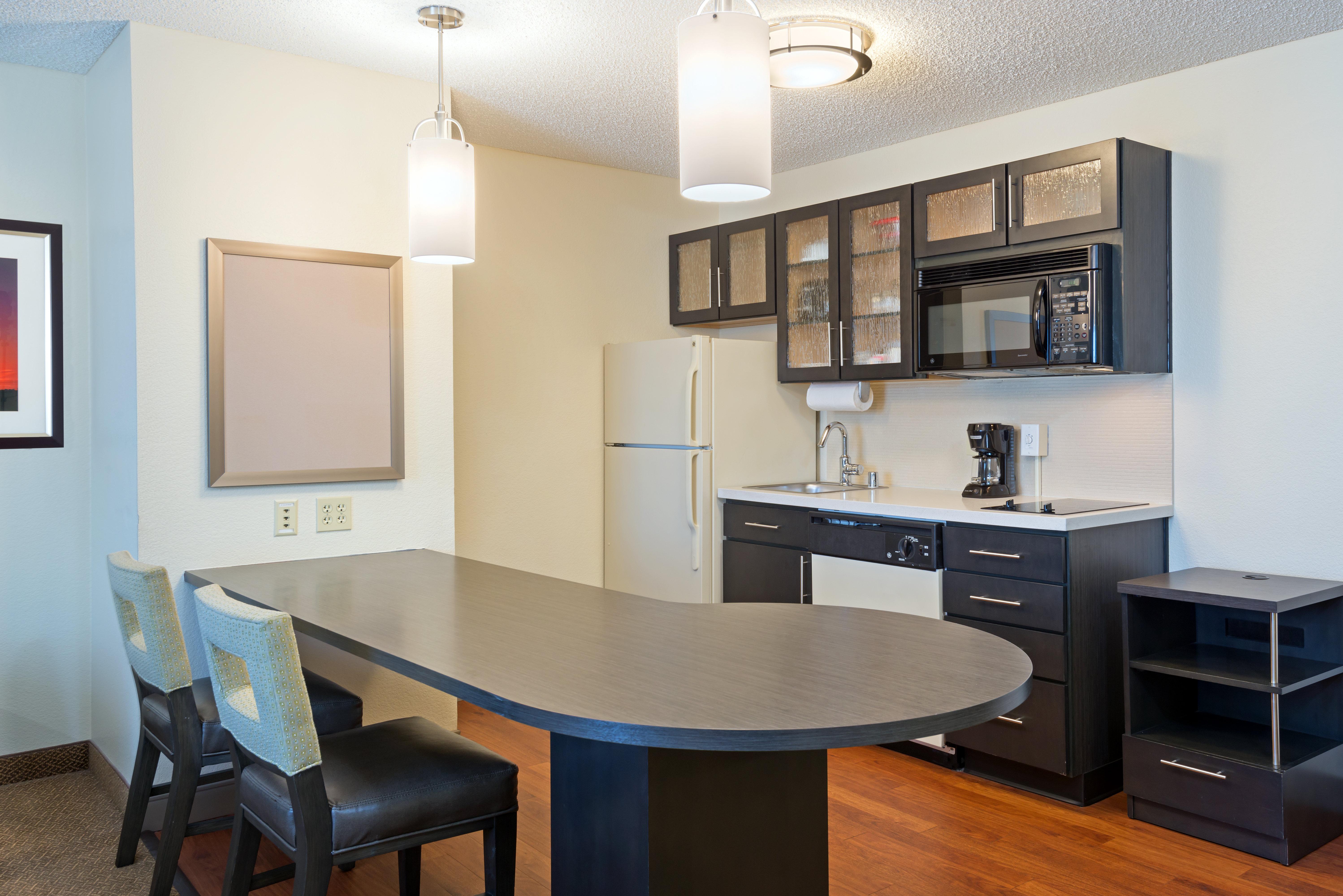 Mainstay Suites- Kansas City Όβερλαντ Παρκ Εξωτερικό φωτογραφία